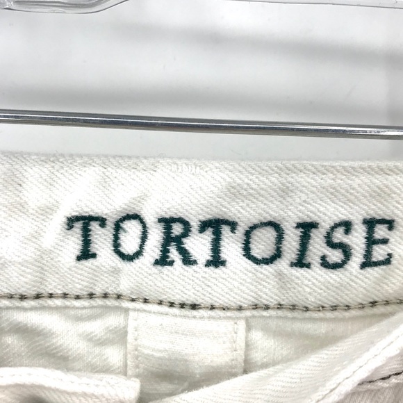 💕SALE💕 Tortoise White Ripped Jeans - Picture 6 of 8